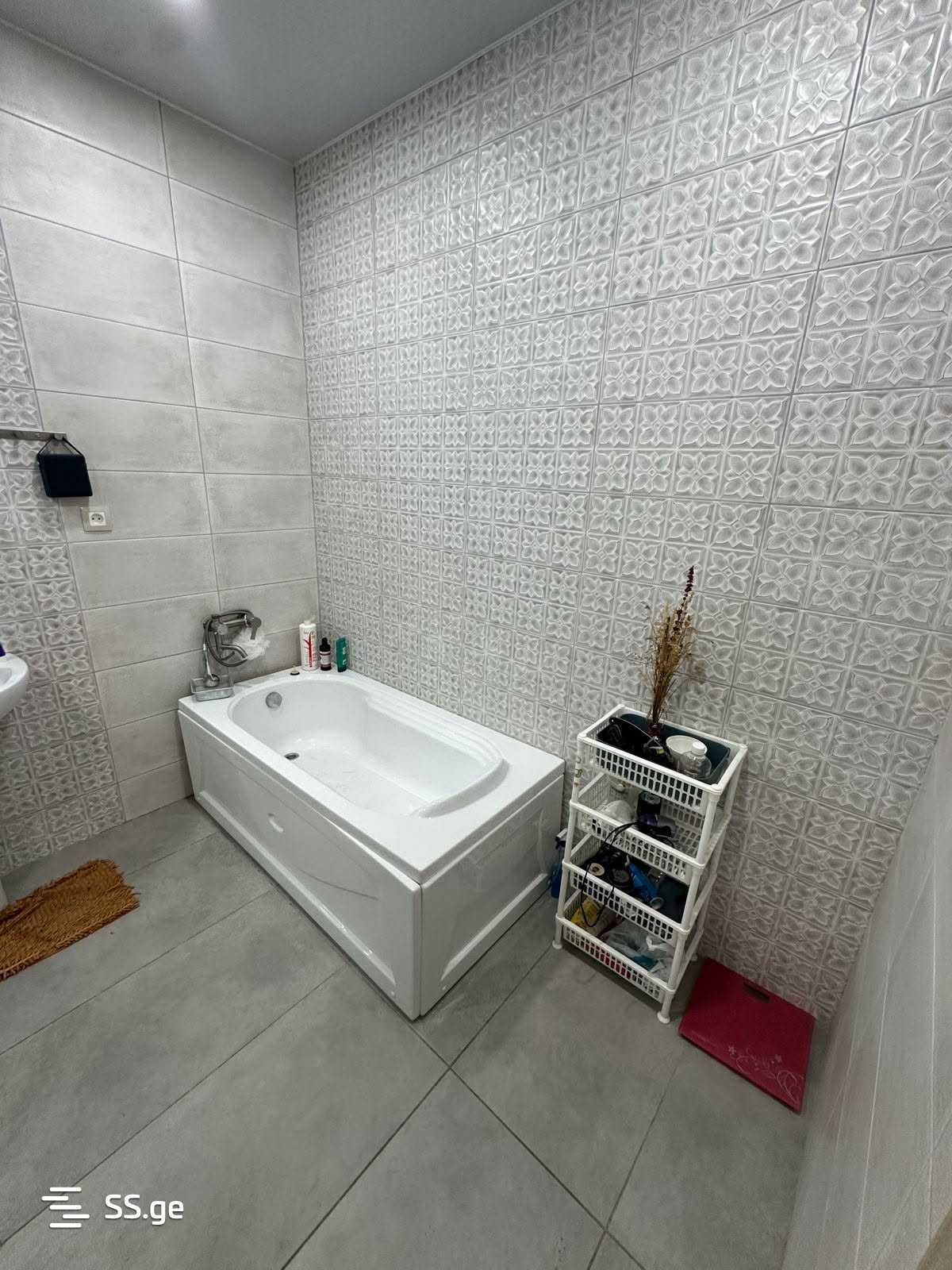 6 Room Private House For Sale view 43
