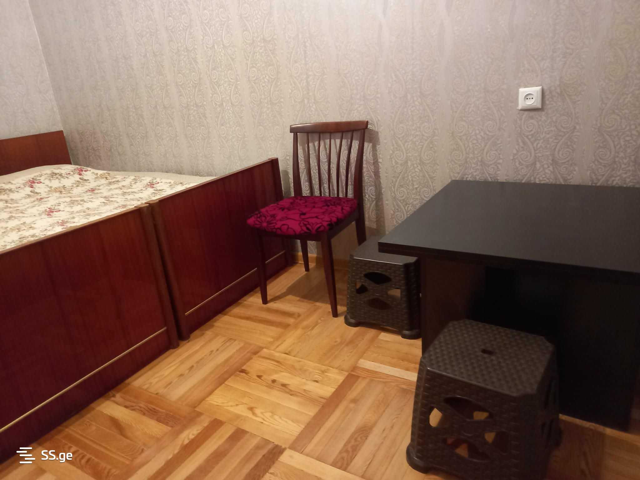4 Room Flat For Sale view 2