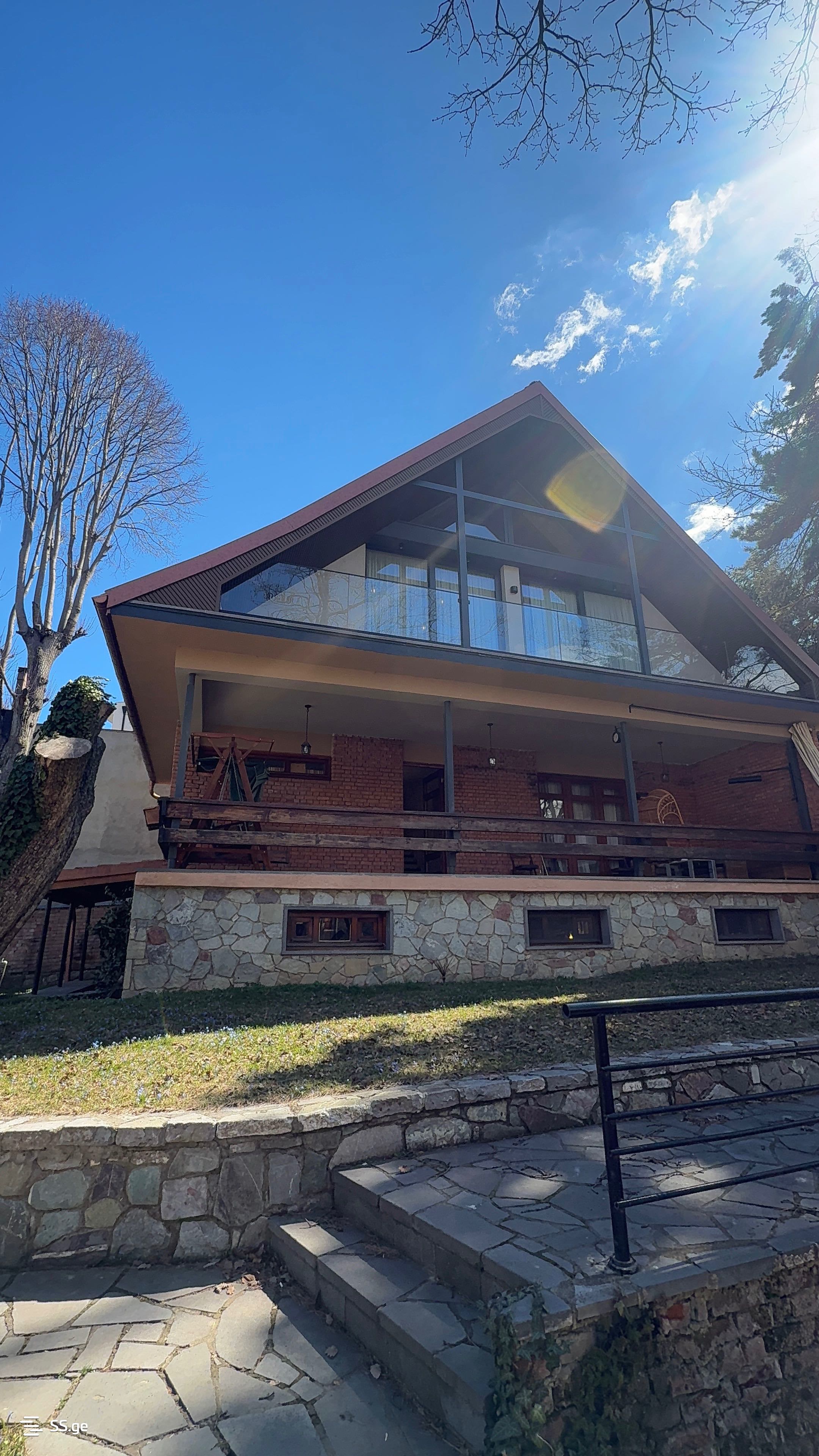 9 Room Private House For Sale view 5