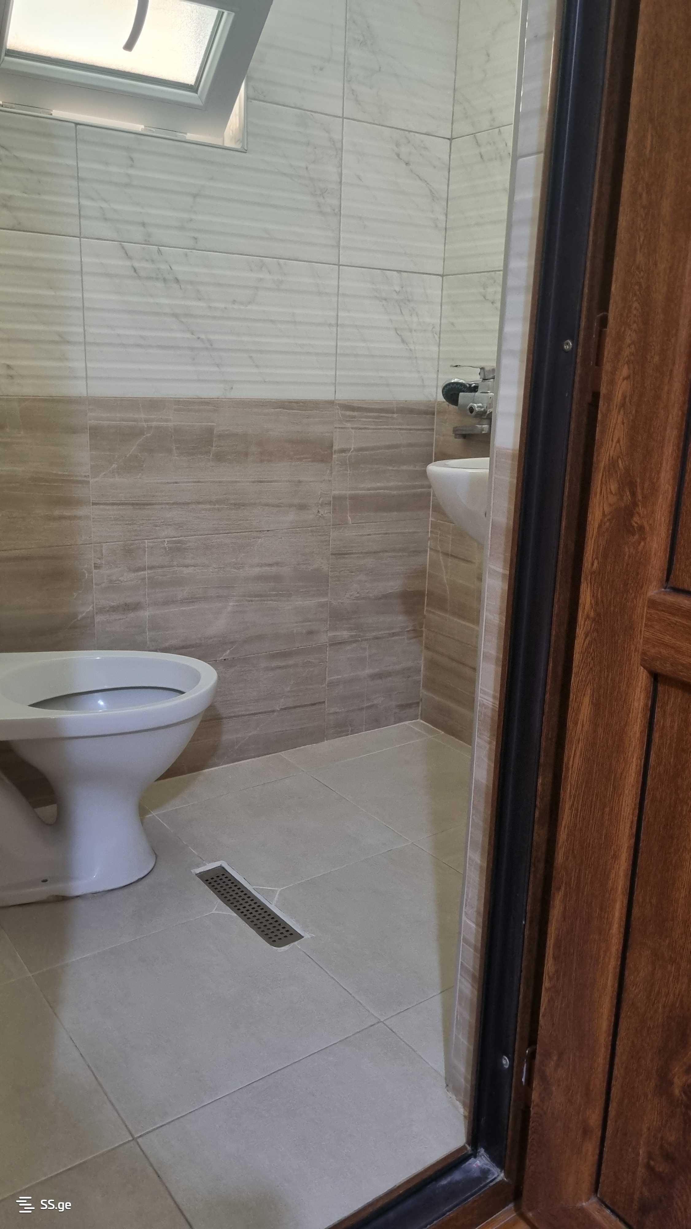 2 Room Flat Daily Rent. Borjomi view 6