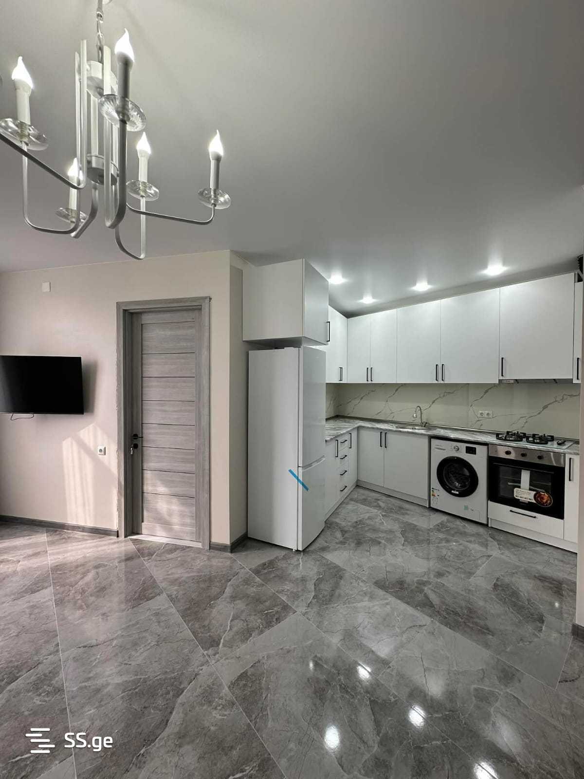 2 Room Flat For Rent. Batumi view 6