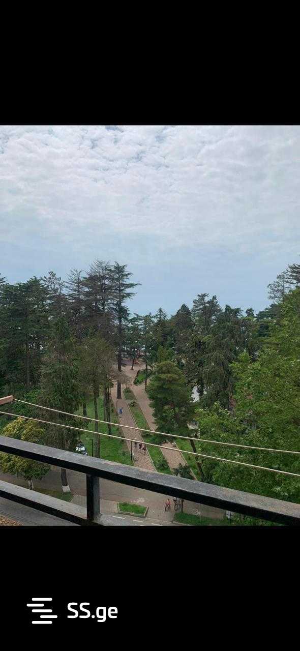 იყიდება 3-ოთახი ბინა view 1