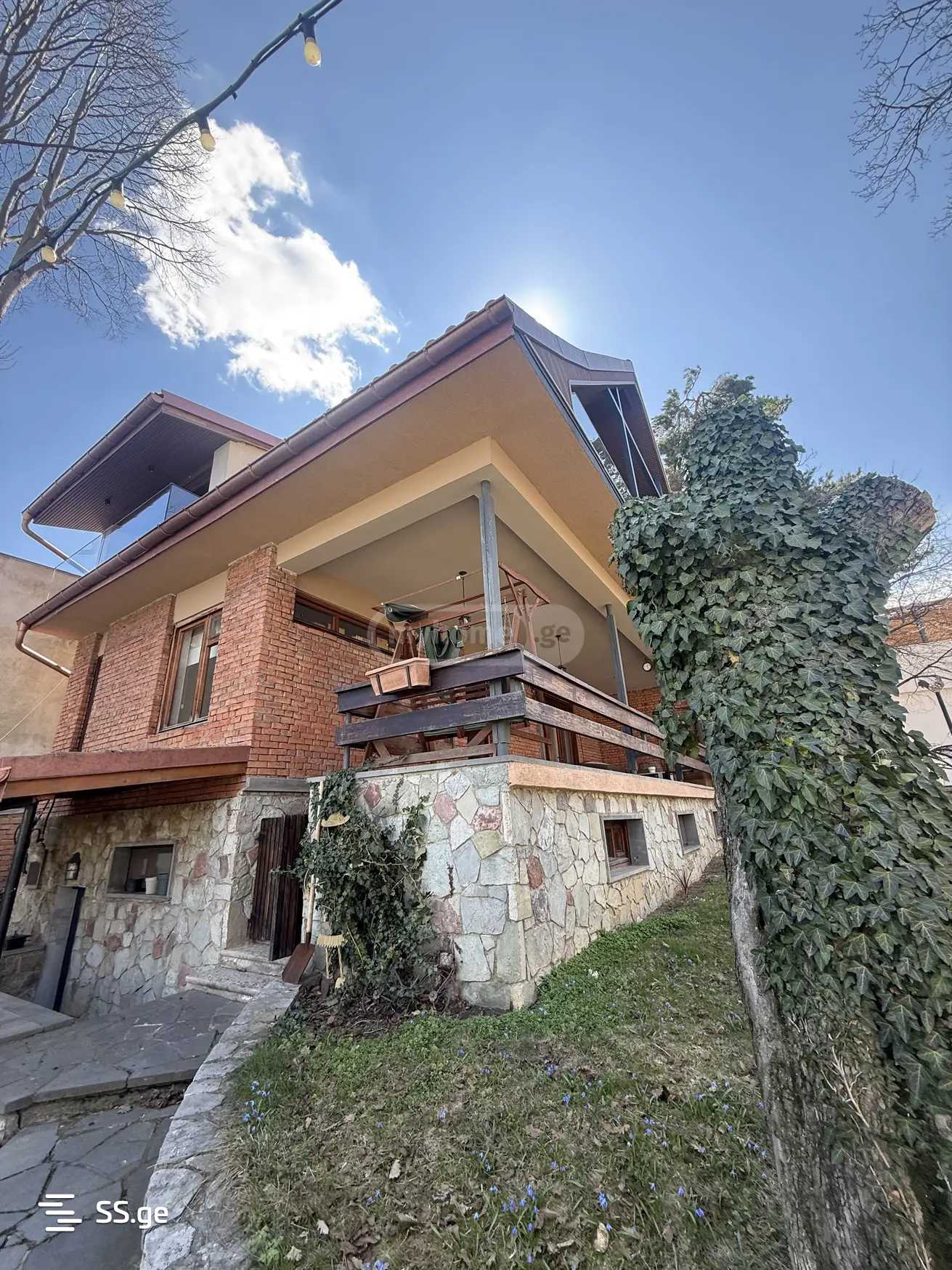 Продажа 9-комната Частный дом, 2 of 12