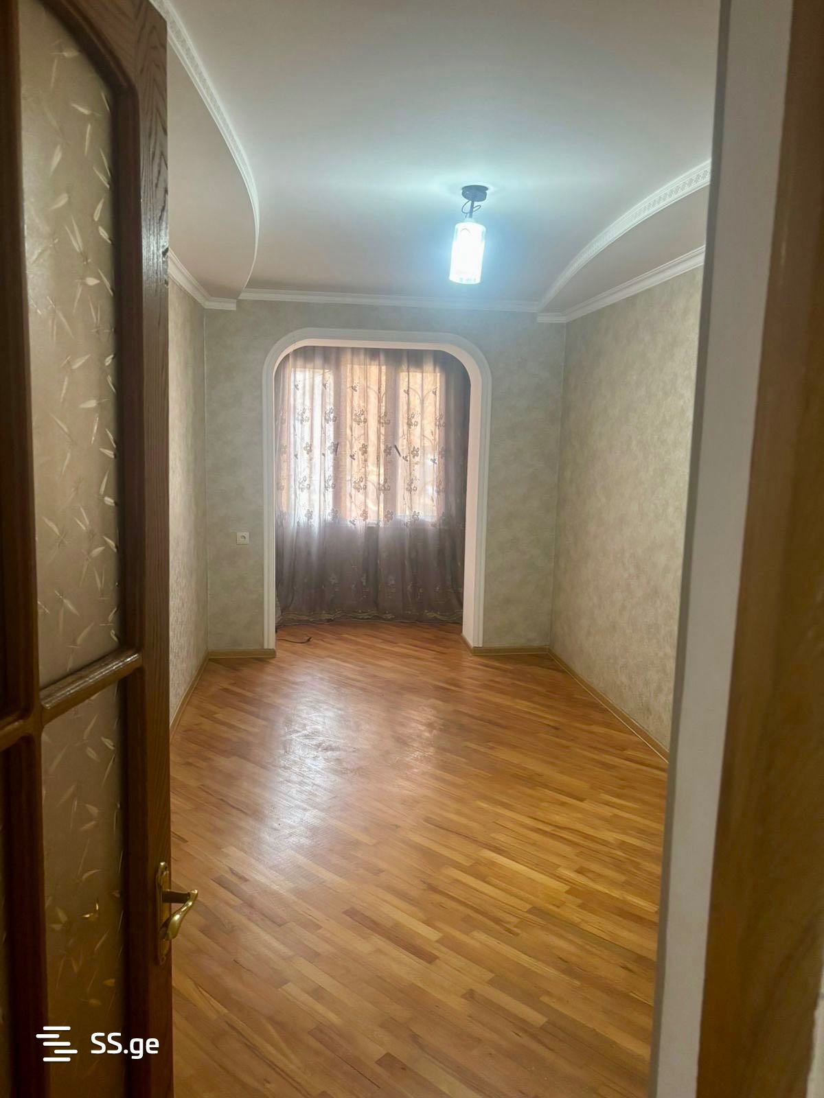 3 Room Flat For Sale view 4