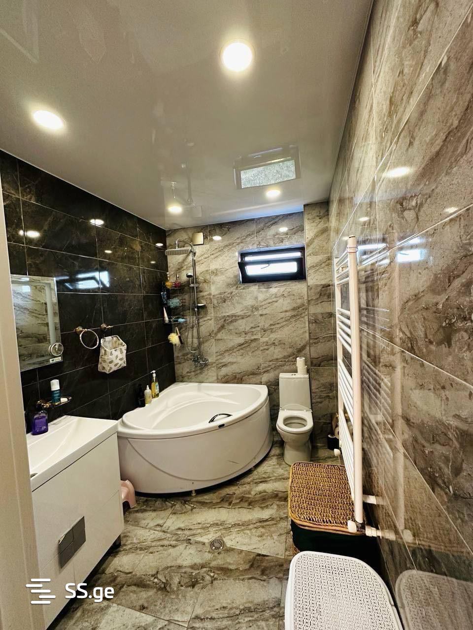 Hotel For Sale. Ivertubani view 11