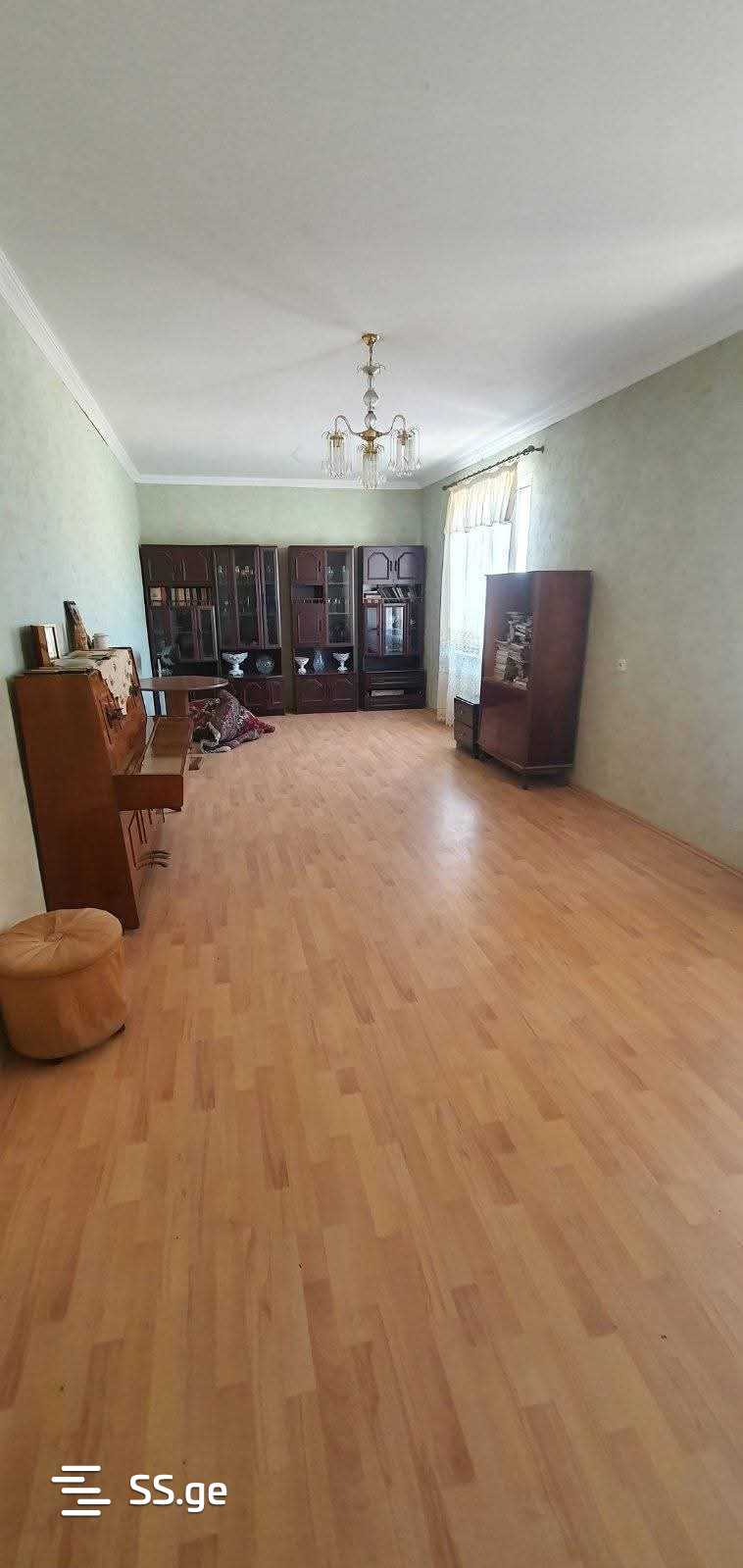 5 Room Private House For Sale view 2
