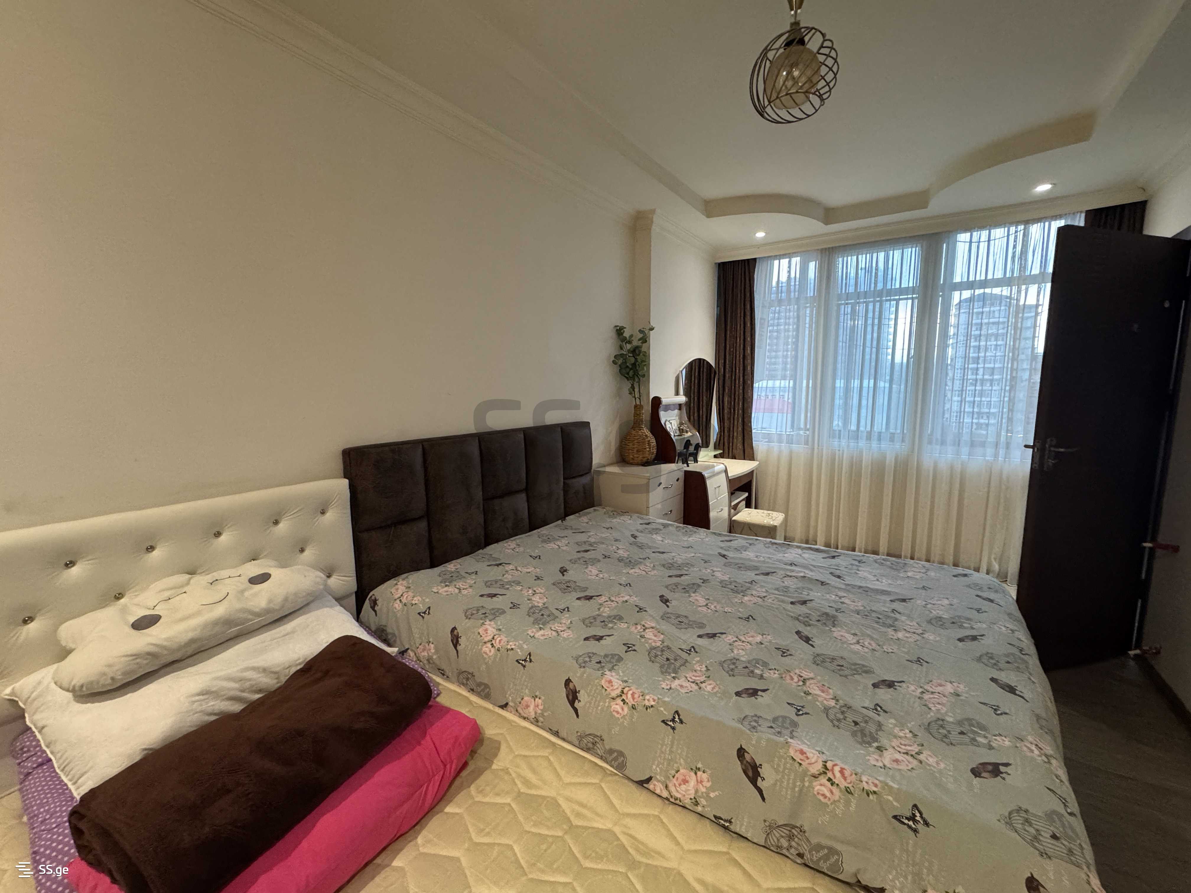 3 room Flat For Sale. Batumi - Widok 3