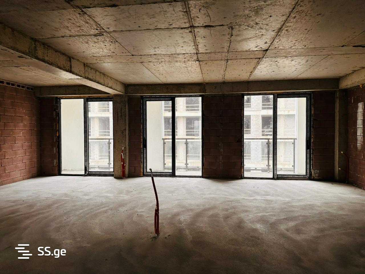 4 Room Flat For Sale view 6