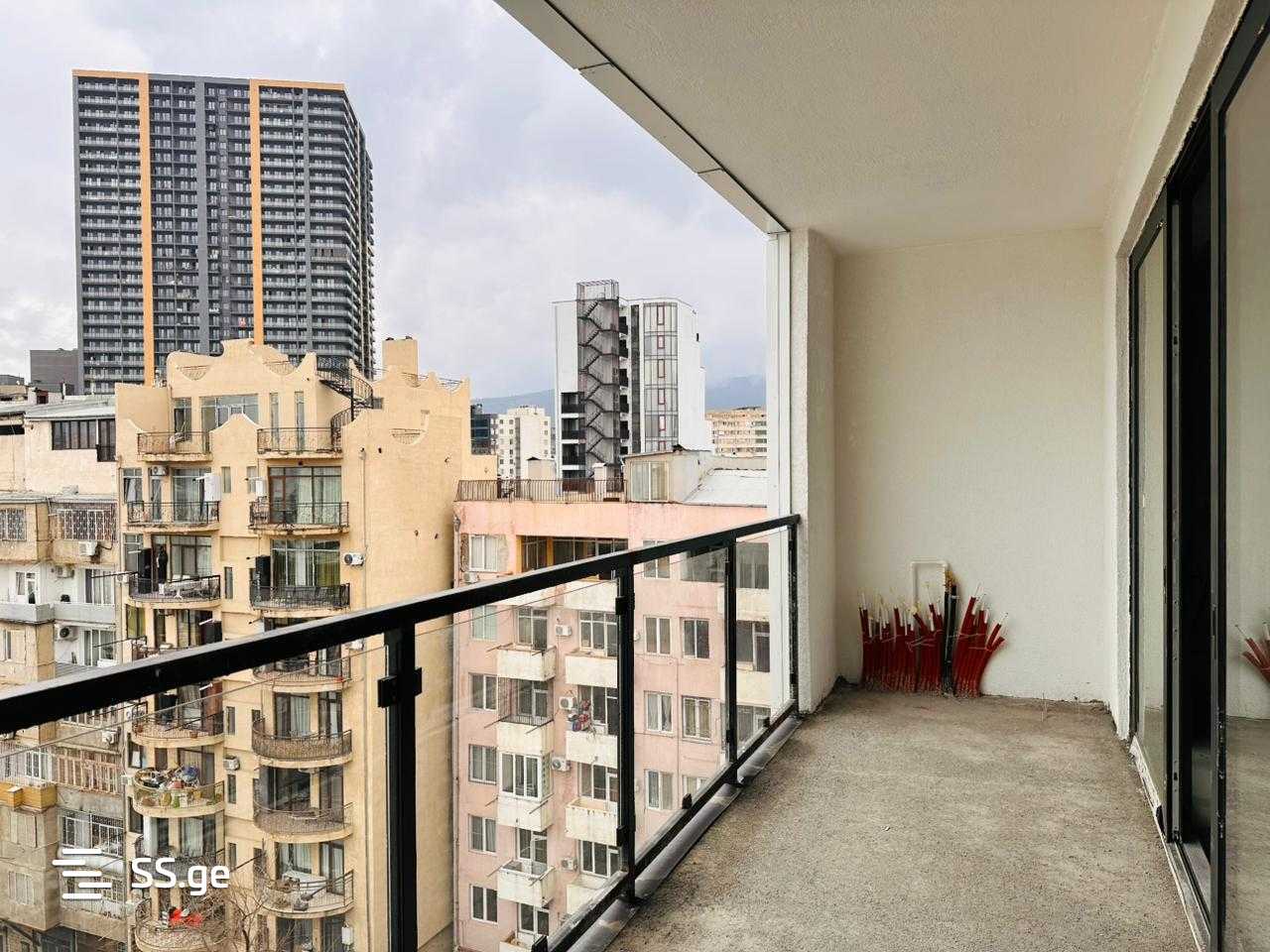4 Room Flat For Sale, 4 of 4