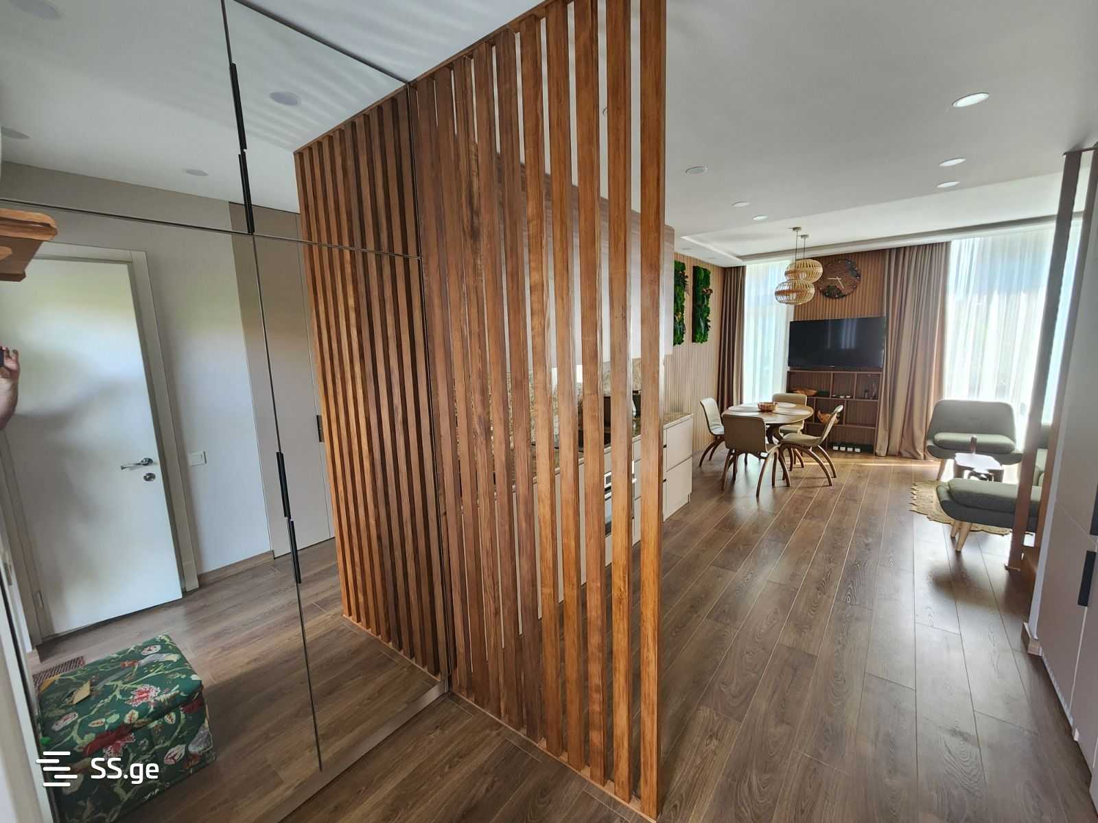 5 Room Private House For Sale view 2
