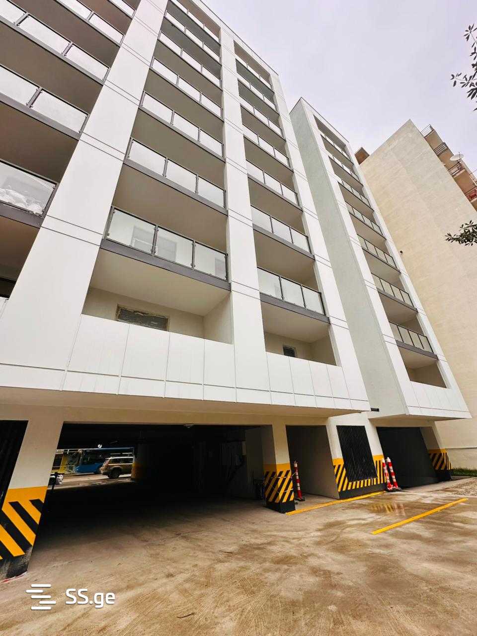 4 Room Flat For Sale, 2 of 4