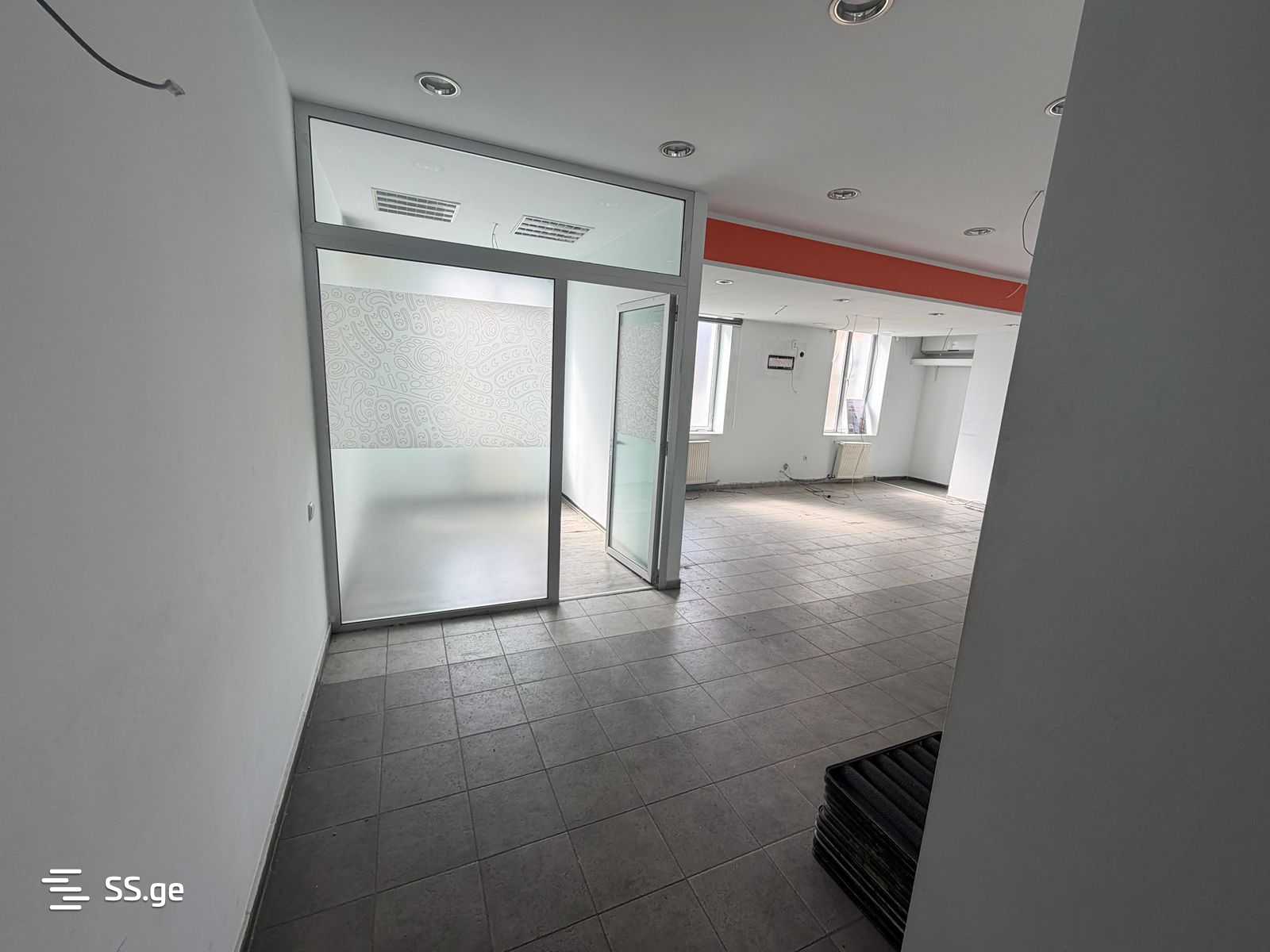 Commercial Space For Rent. Samtredia view 6