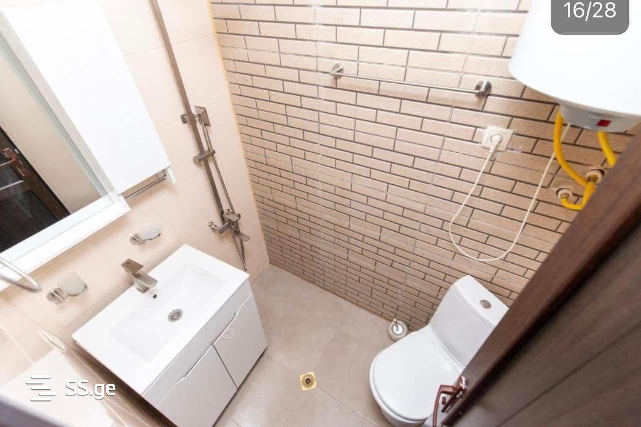 5 Room Hotel For Rent. Mestia view 4