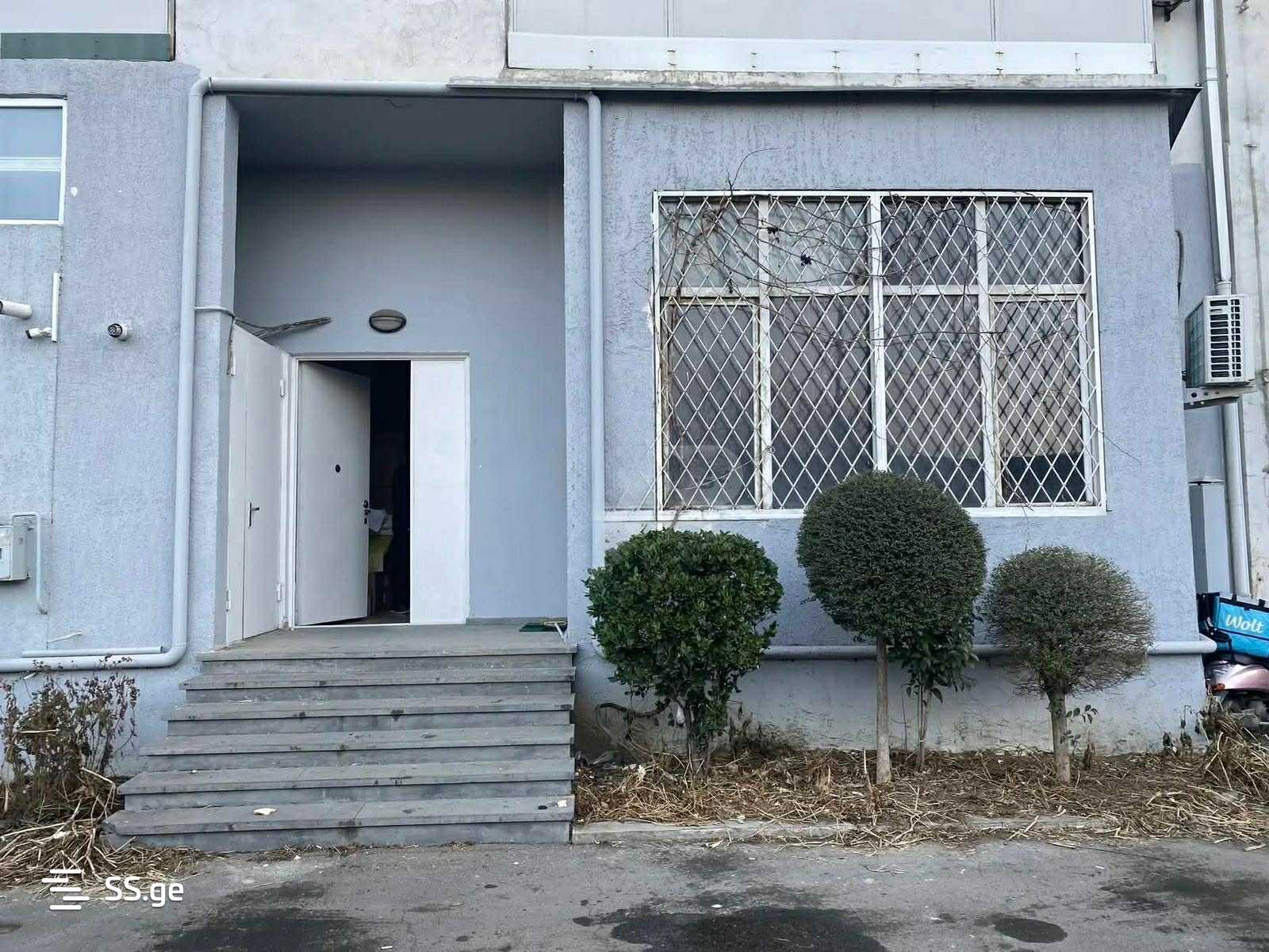 Store-Industrial Property For Sale. Isani view 1