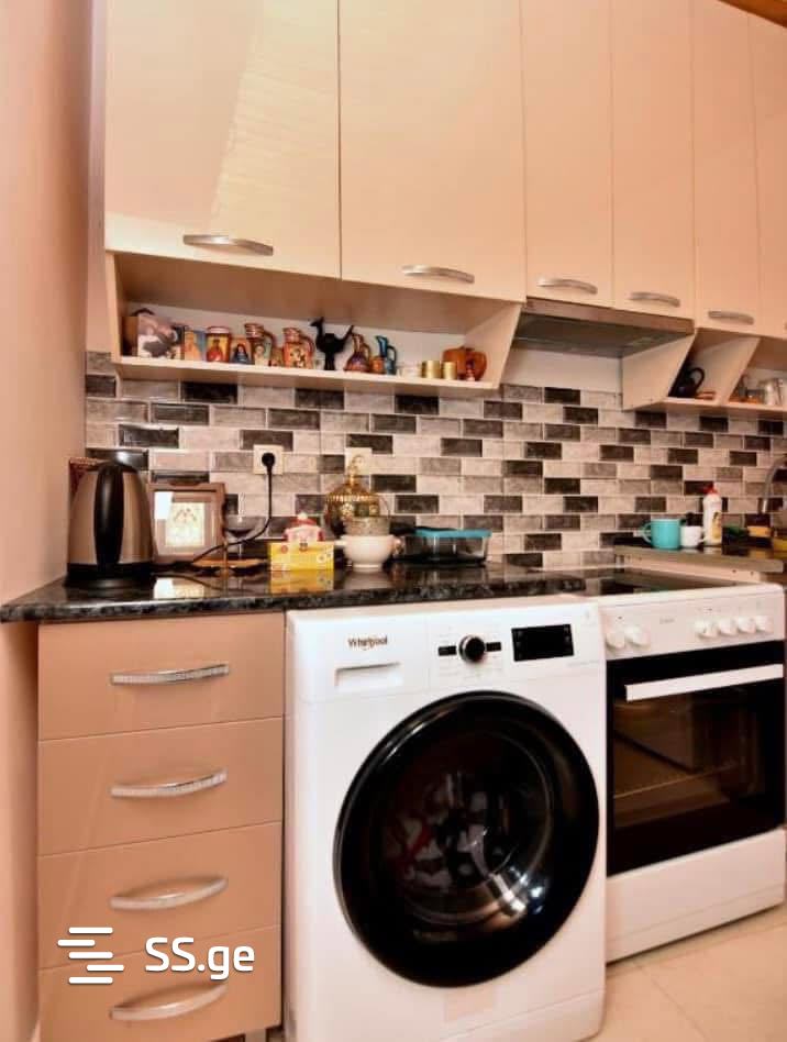 5 Room Hotel For Rent. Mestia view 2