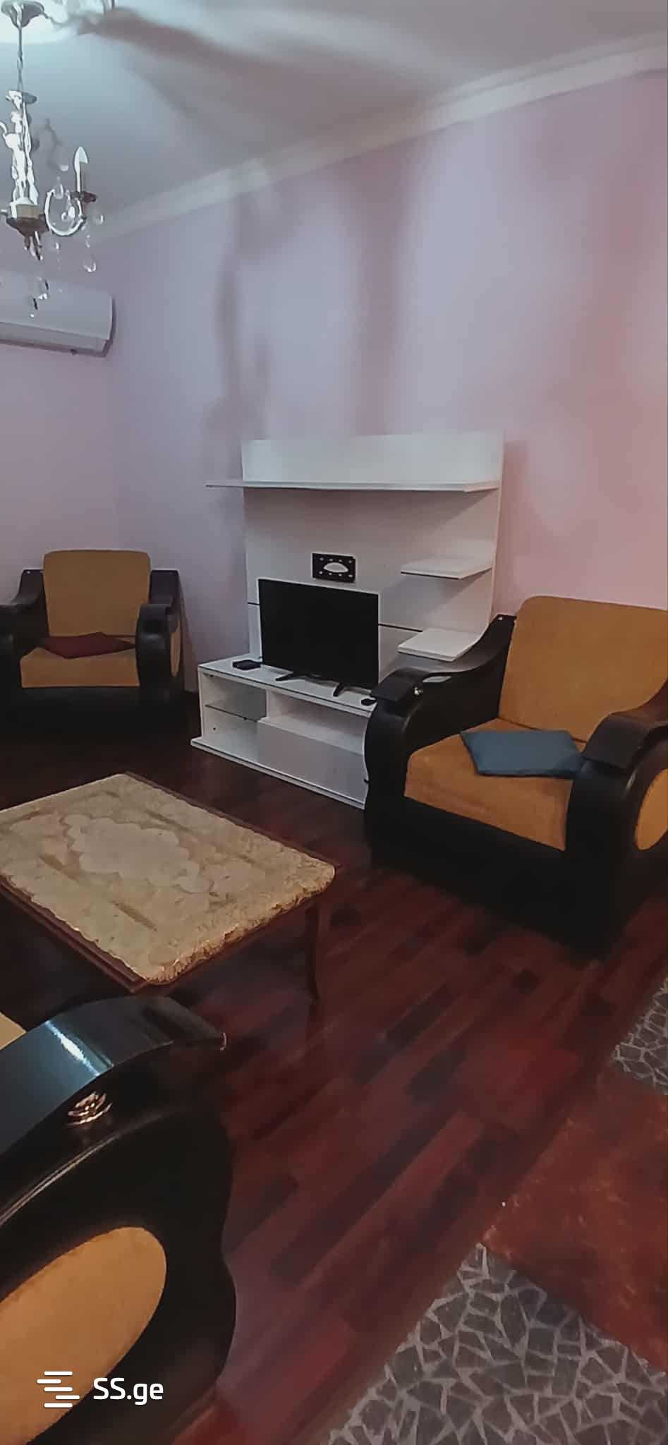 2 Room Flat Daily Rent. Varketili, 1 of 11