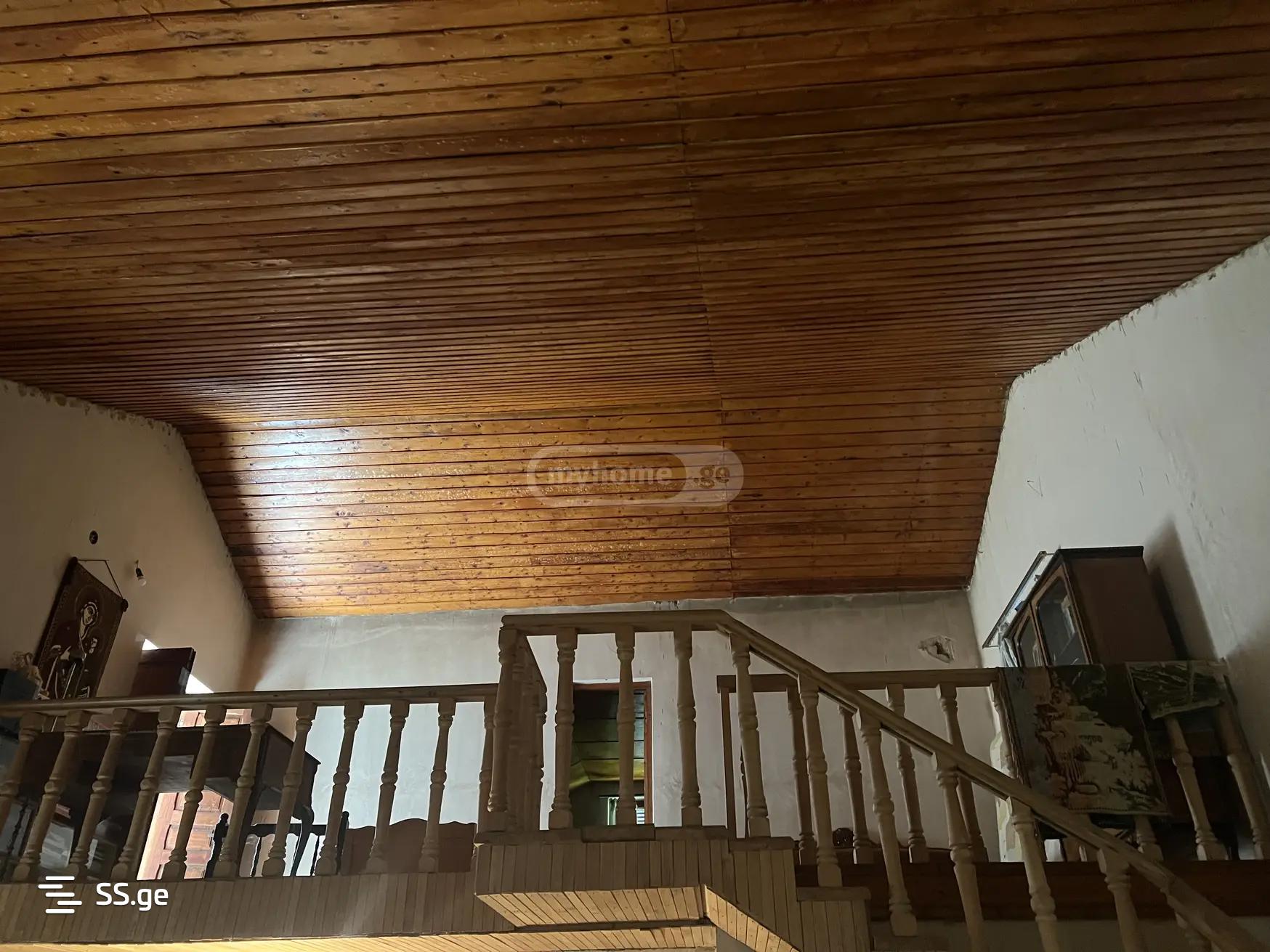 5 Room Private House For Sale view 2