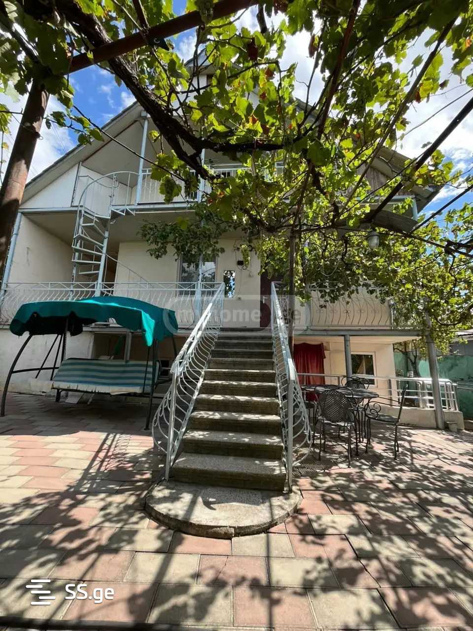 5 Room Private House For Sale, 1 of 4