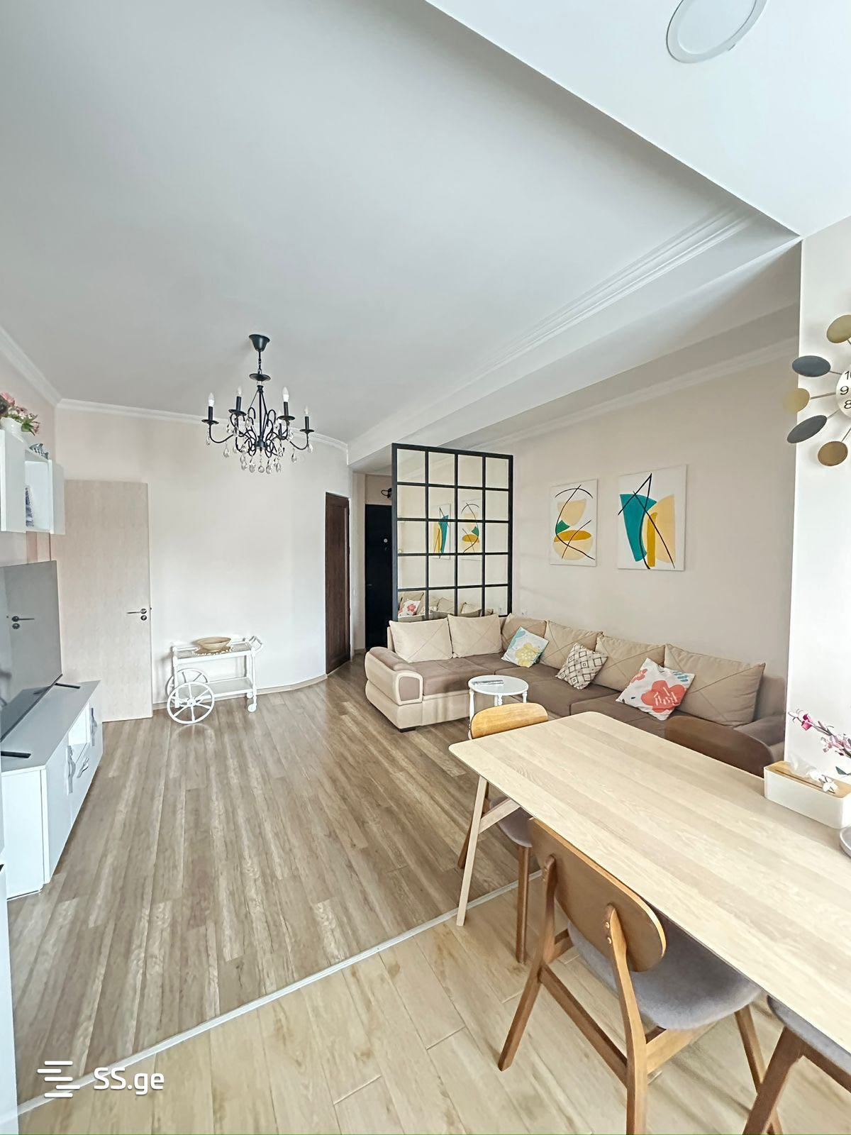 2 Room Flat Daily Rent. Kutaisi view 2