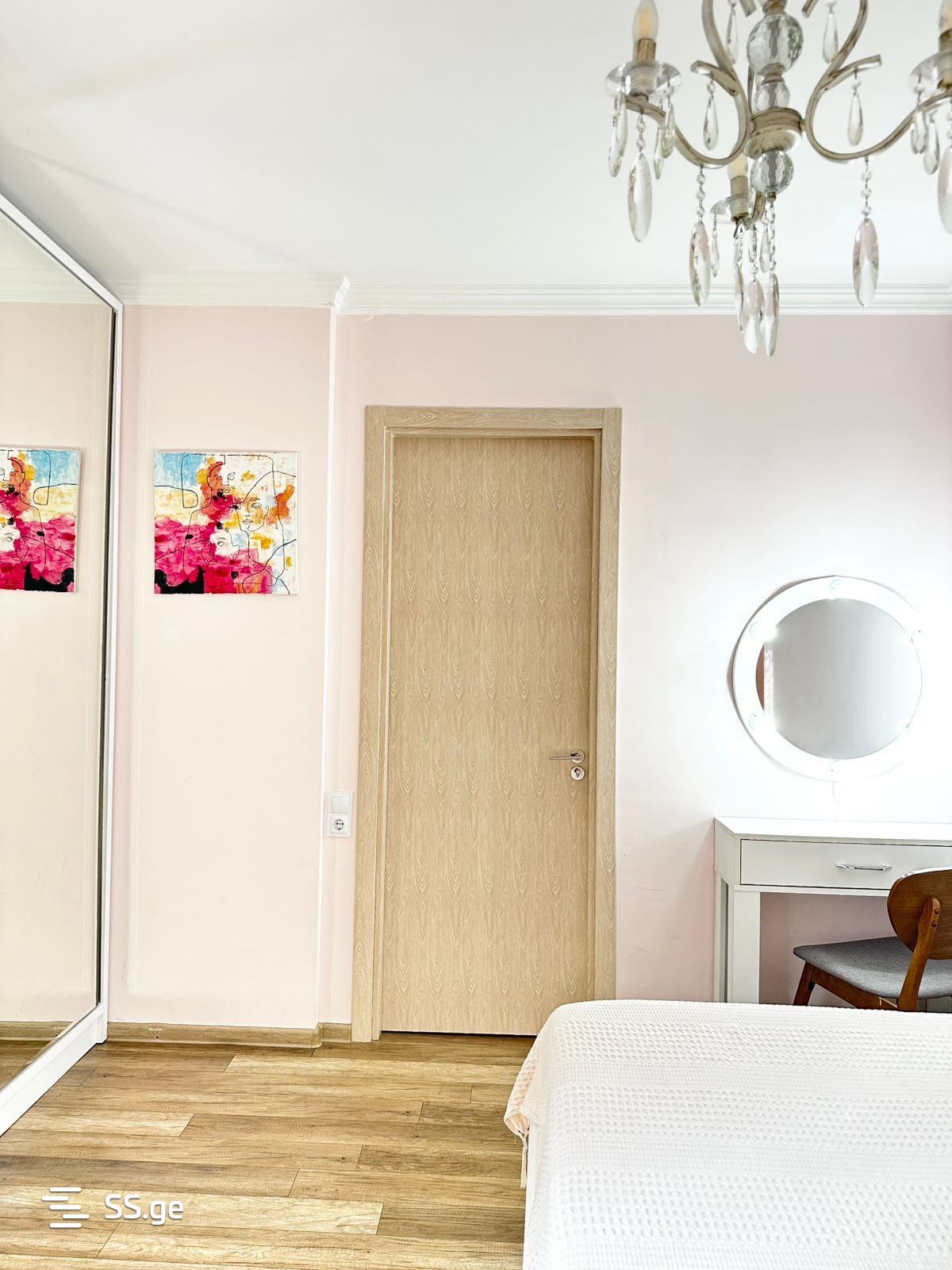 2 Room Flat Daily Rent. Kutaisi view 8