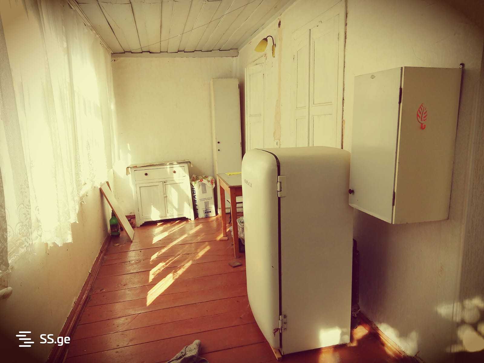 4 Room Private House For Sale view 8