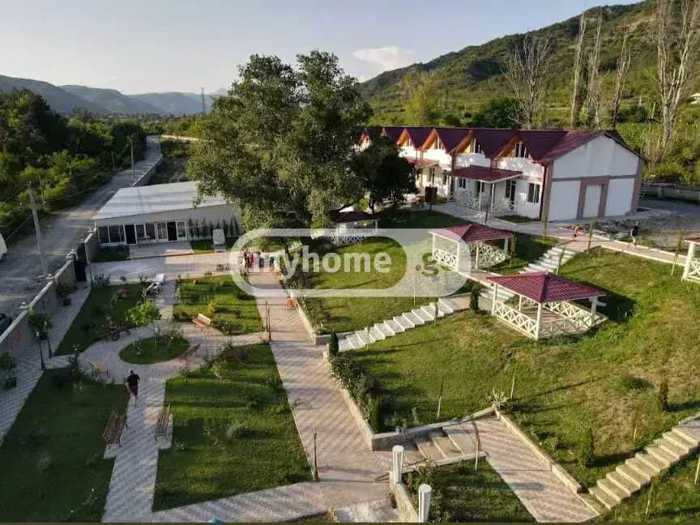 Commercial Real Estate For Sale. Choporti