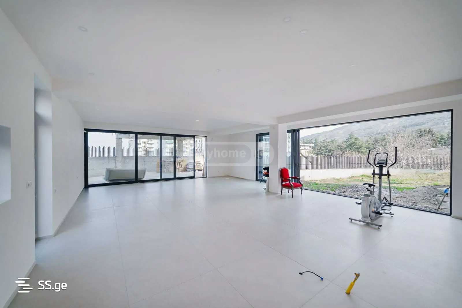 7 Room Private House For Rent. Krtsanisi view 12