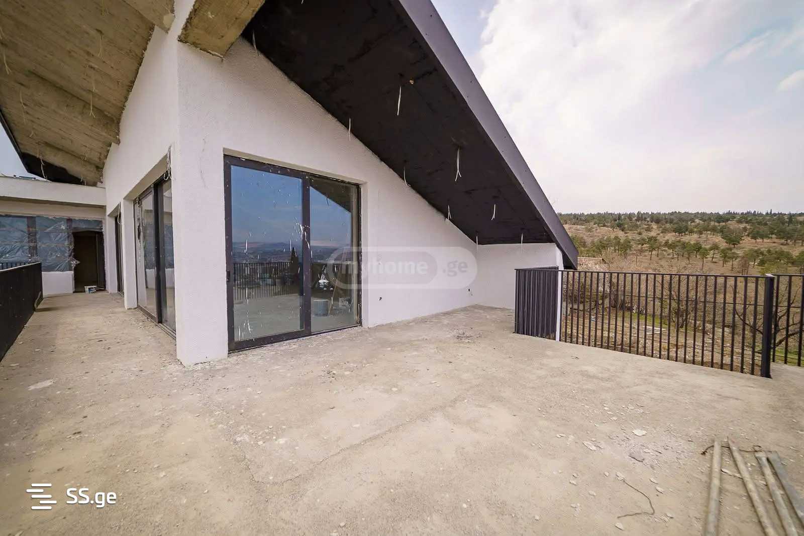 7 Room Private House For Rent. Krtsanisi view 10