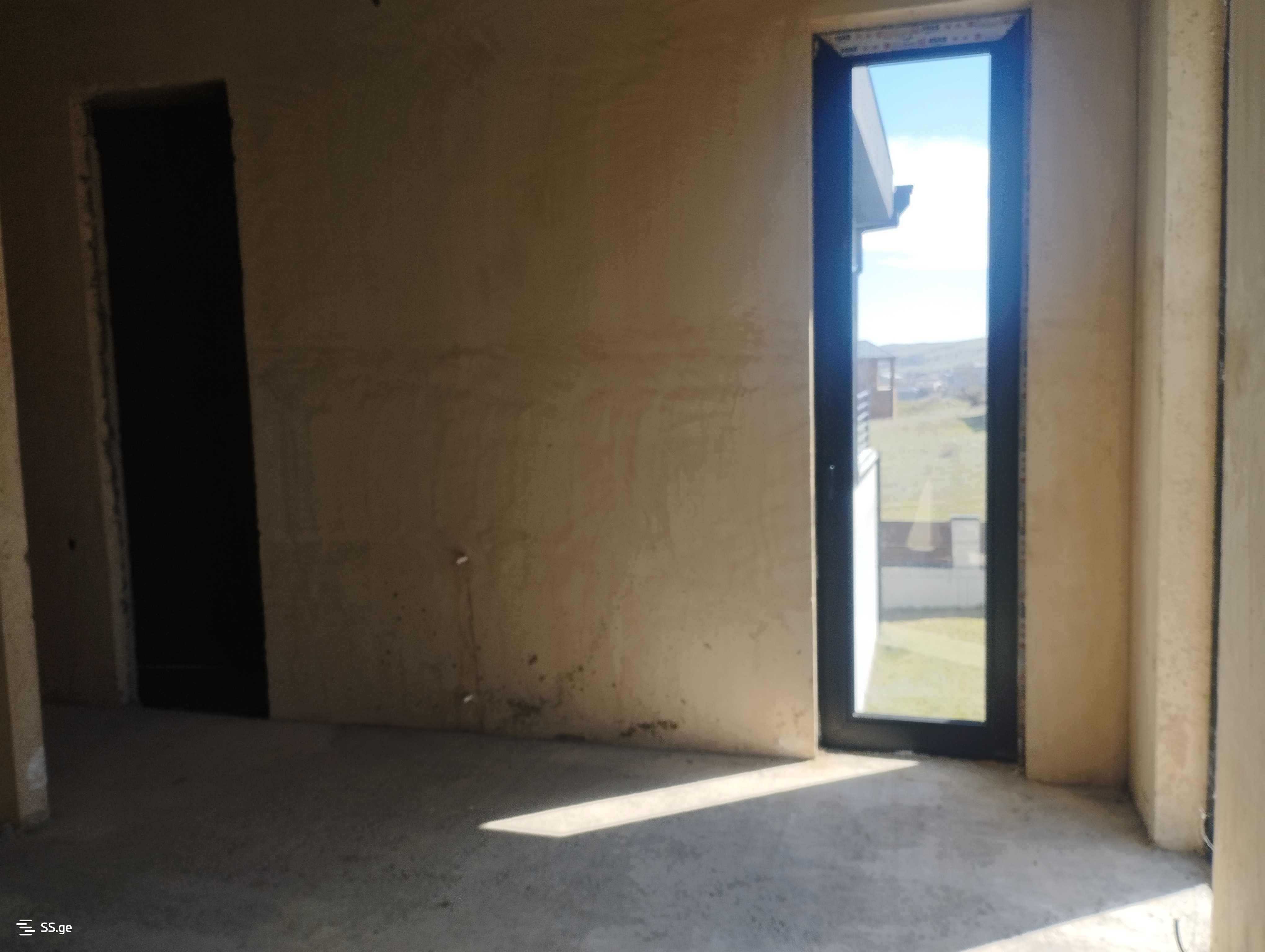 8 Room Private House For Sale view 10