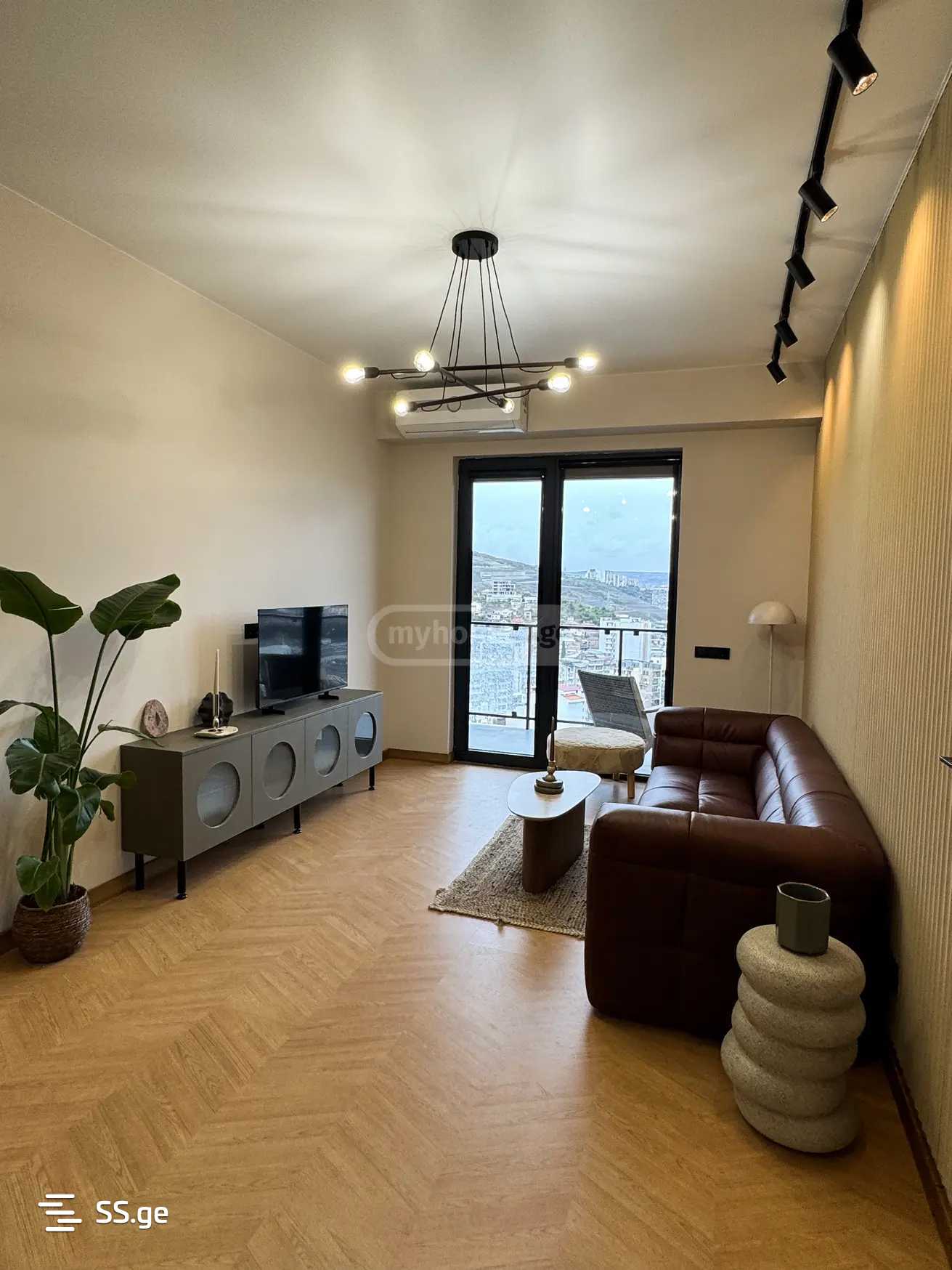 3 room Flat For Sale. Saburtalo - Vista 2