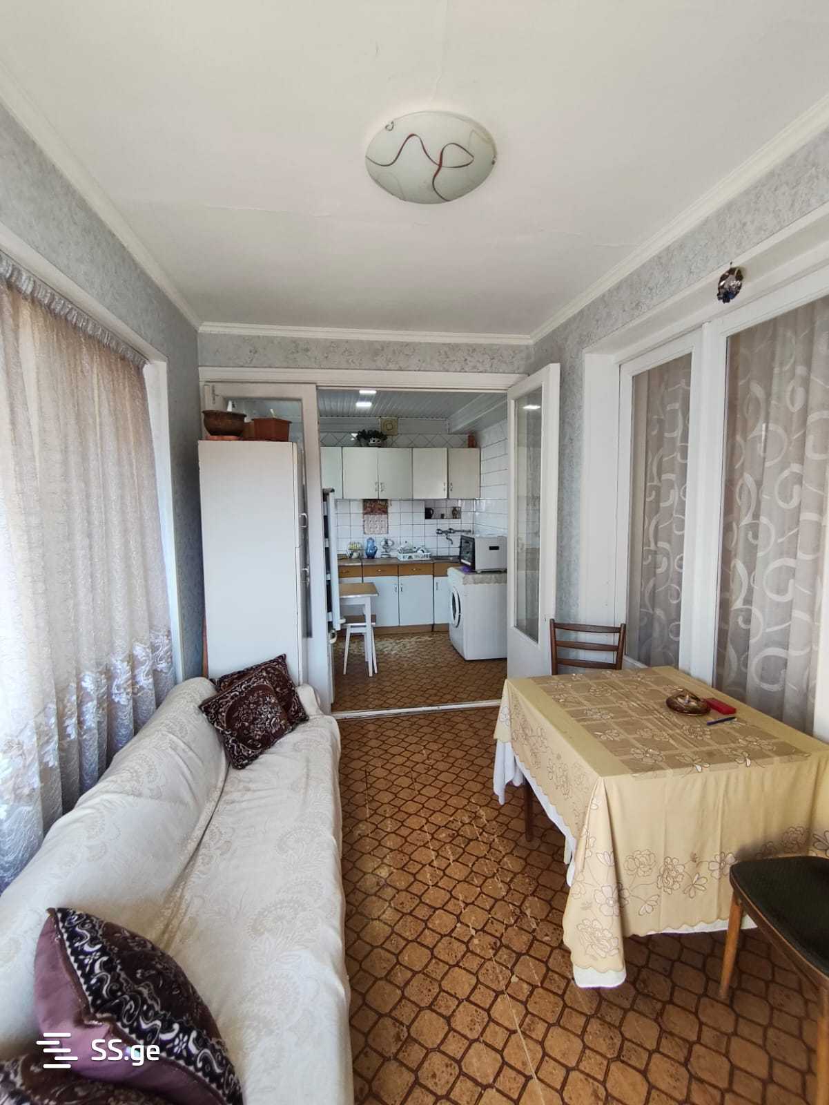 4 Room Flat For Sale view 6