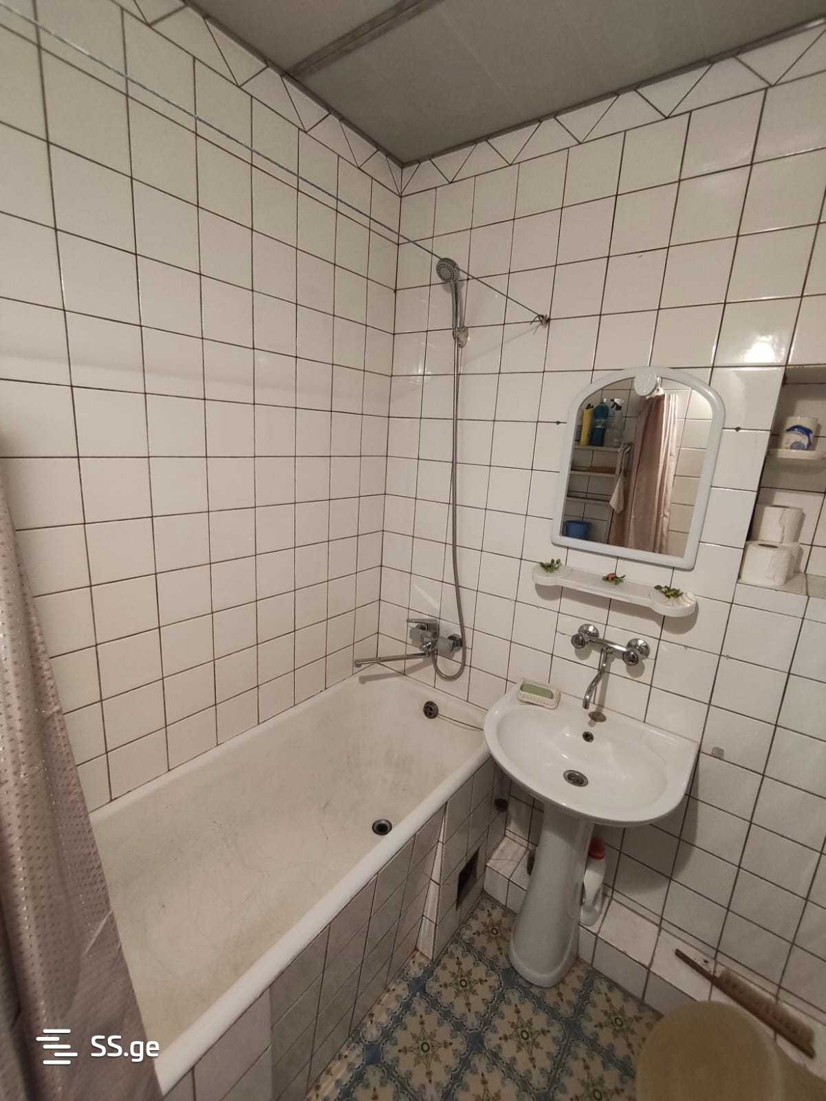 4 Room Flat For Sale view 4