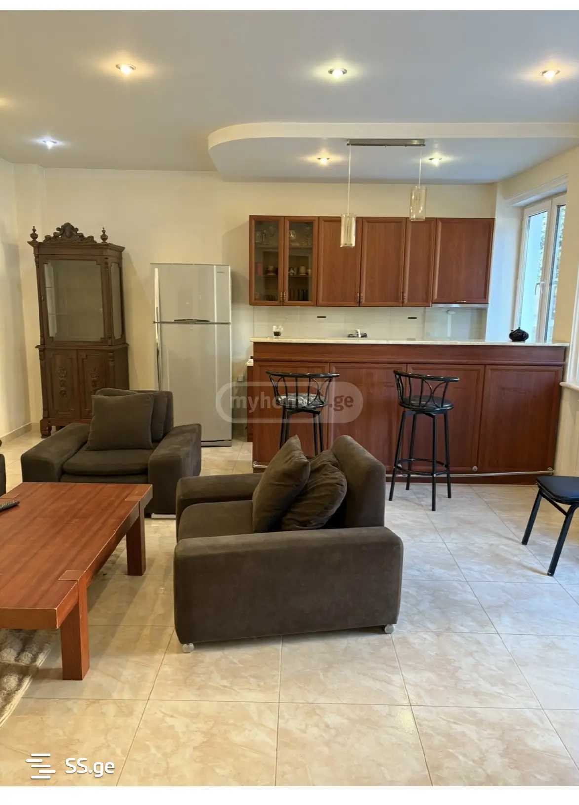 6 Room Summer Cottage For Rent. Mtatsminda view 25
