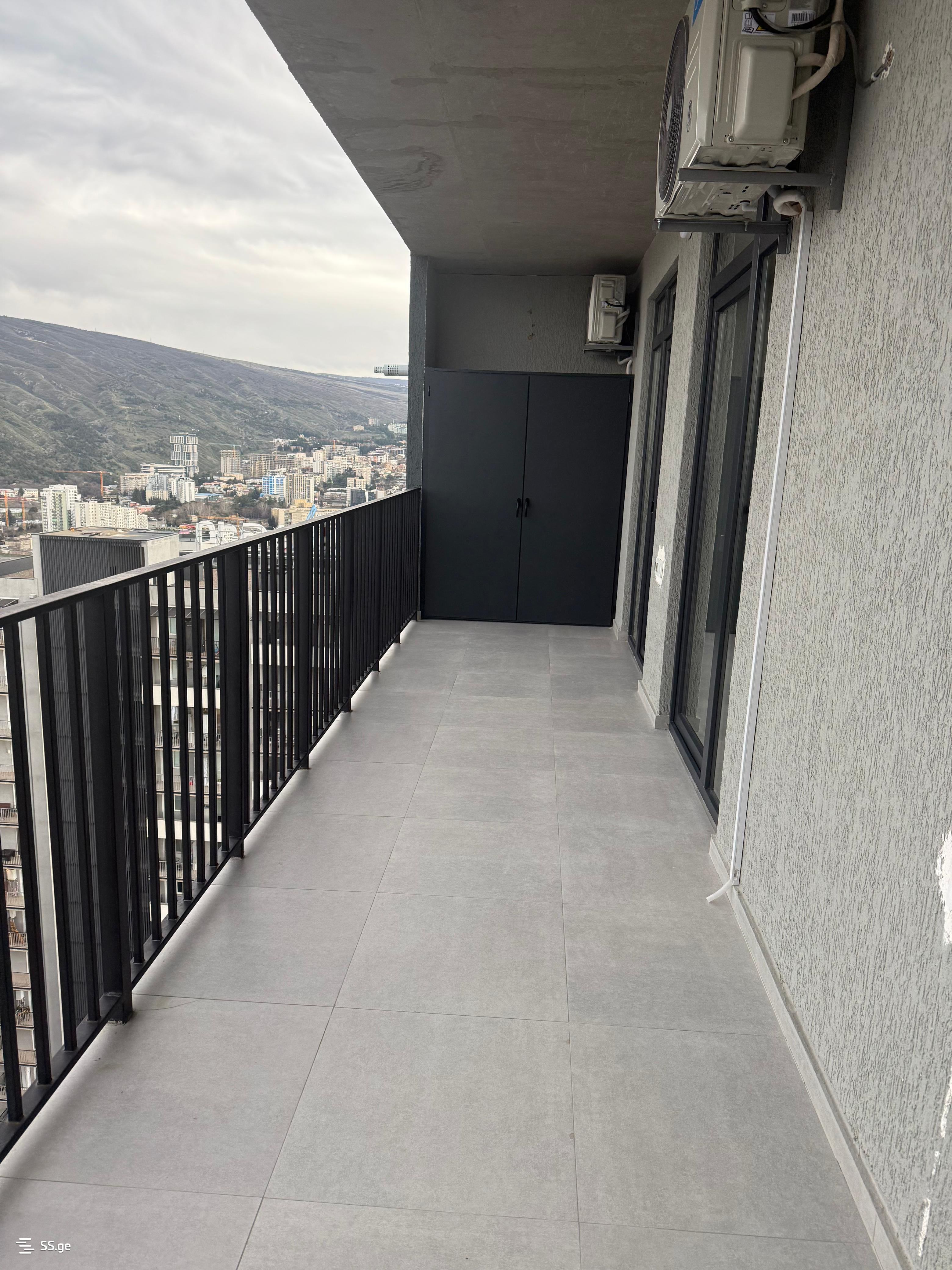 3 Room Flat For Rent. Isani view 5