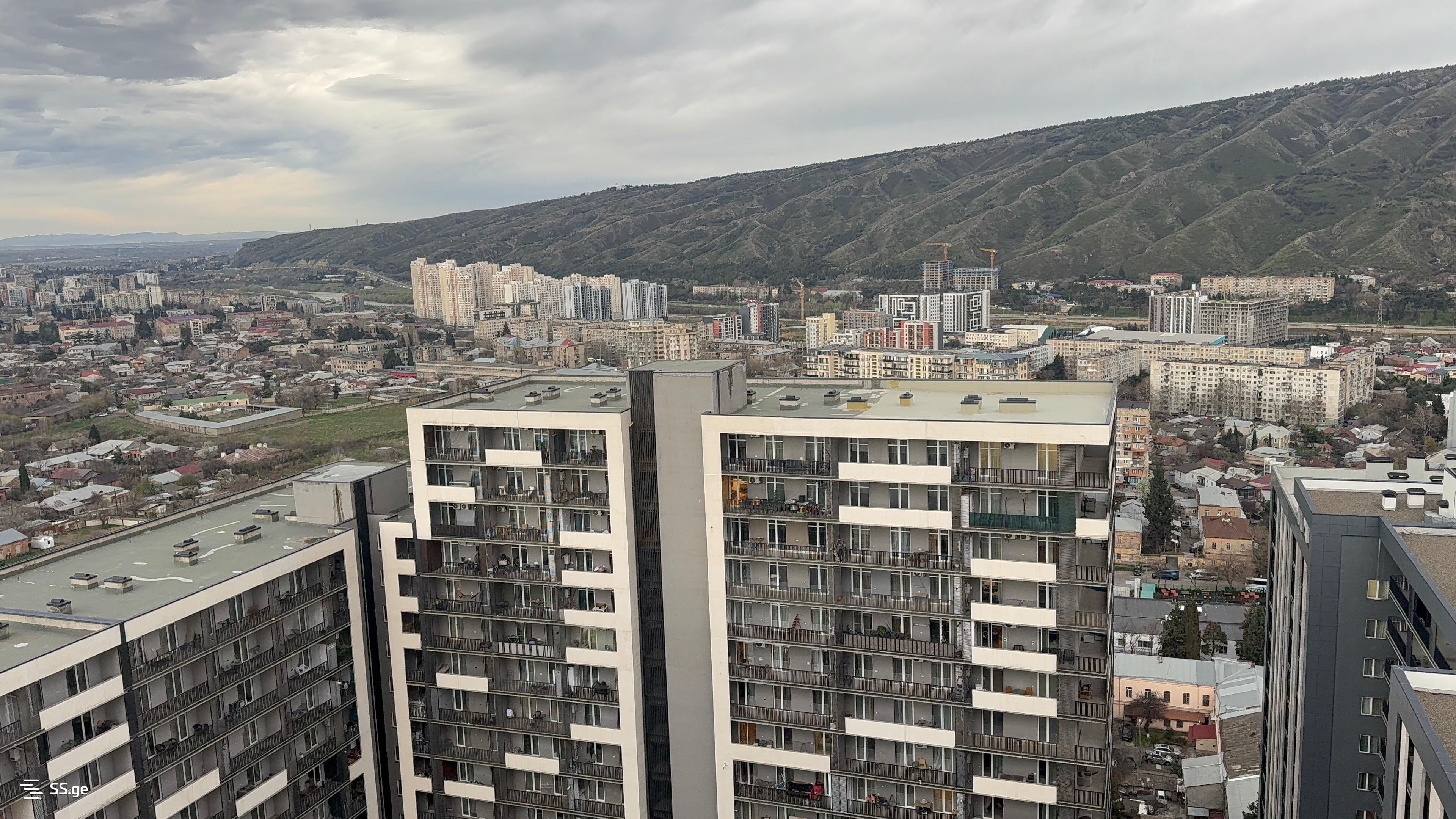 3 Room Flat For Rent. Isani view 9