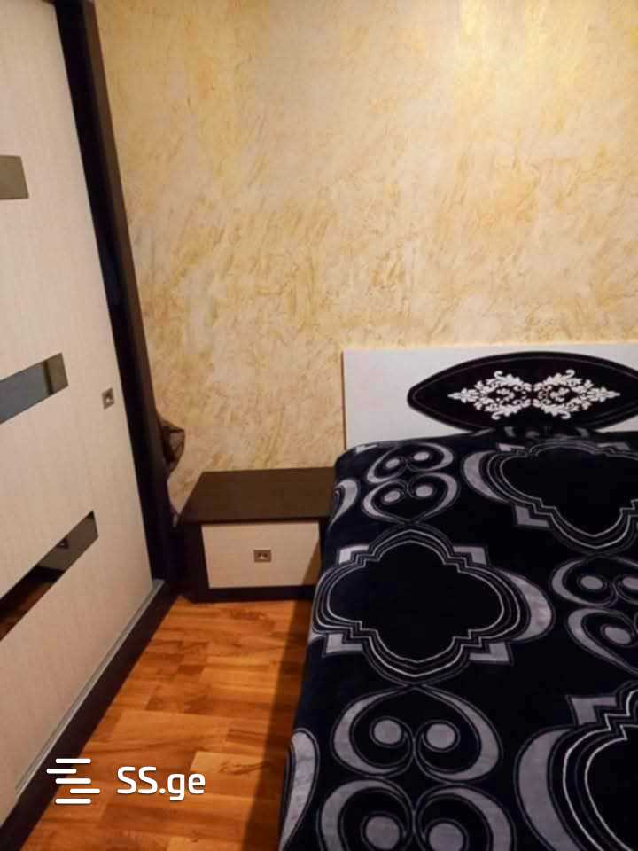 6 Room Summer Cottage For Rent. Batumi view 4