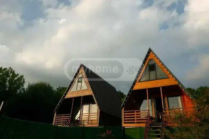3 room Private House For Sale. Lelubani