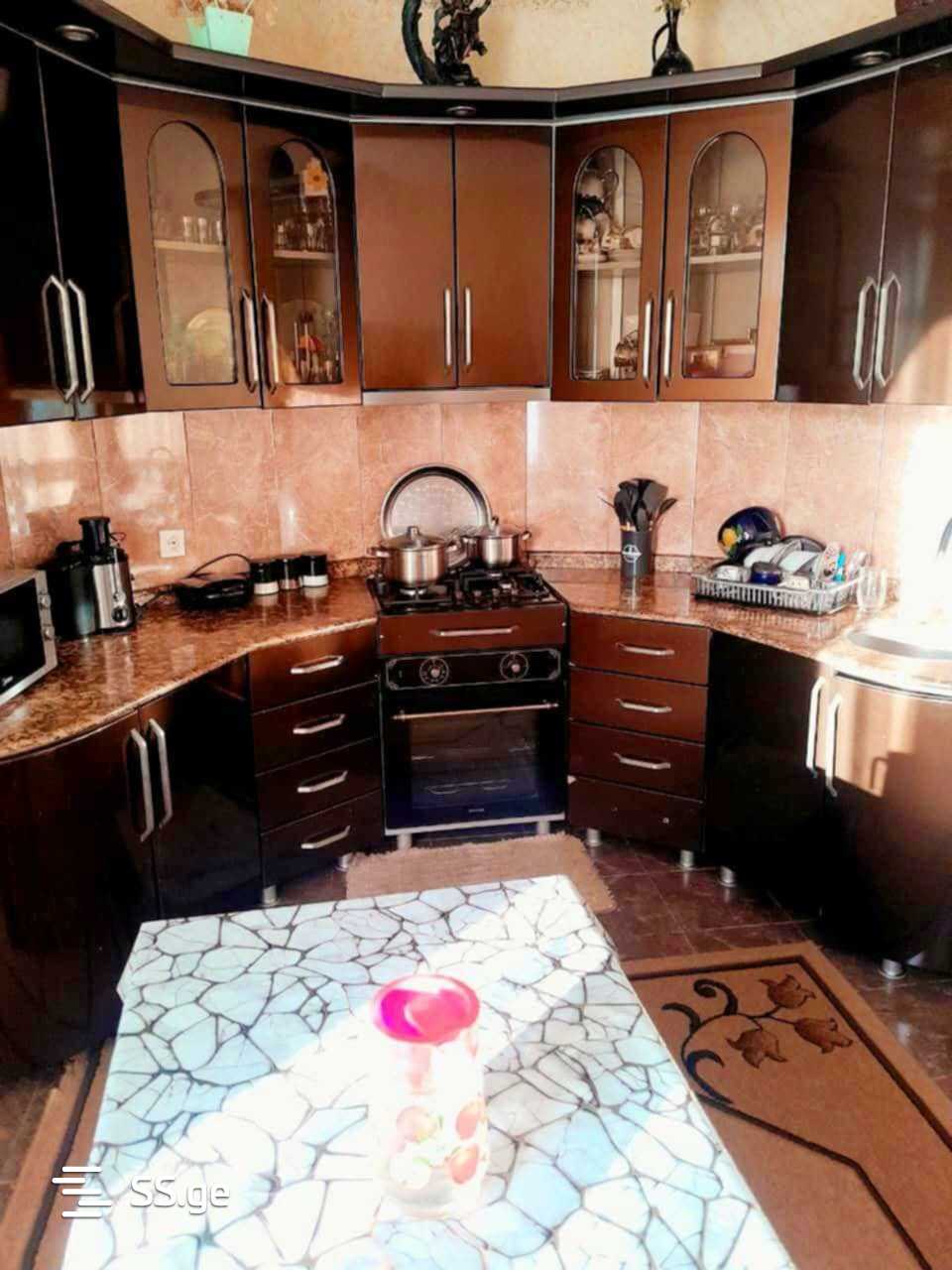 6 Room Summer Cottage For Rent. Batumi view 2