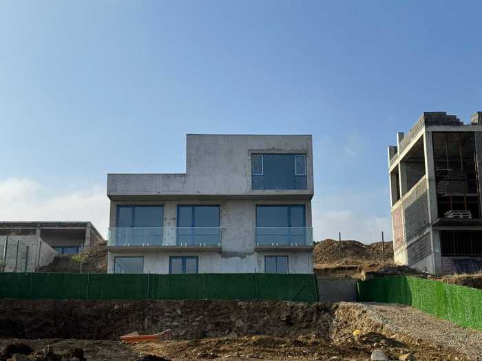 6 room Private House For Sale. Shindisi