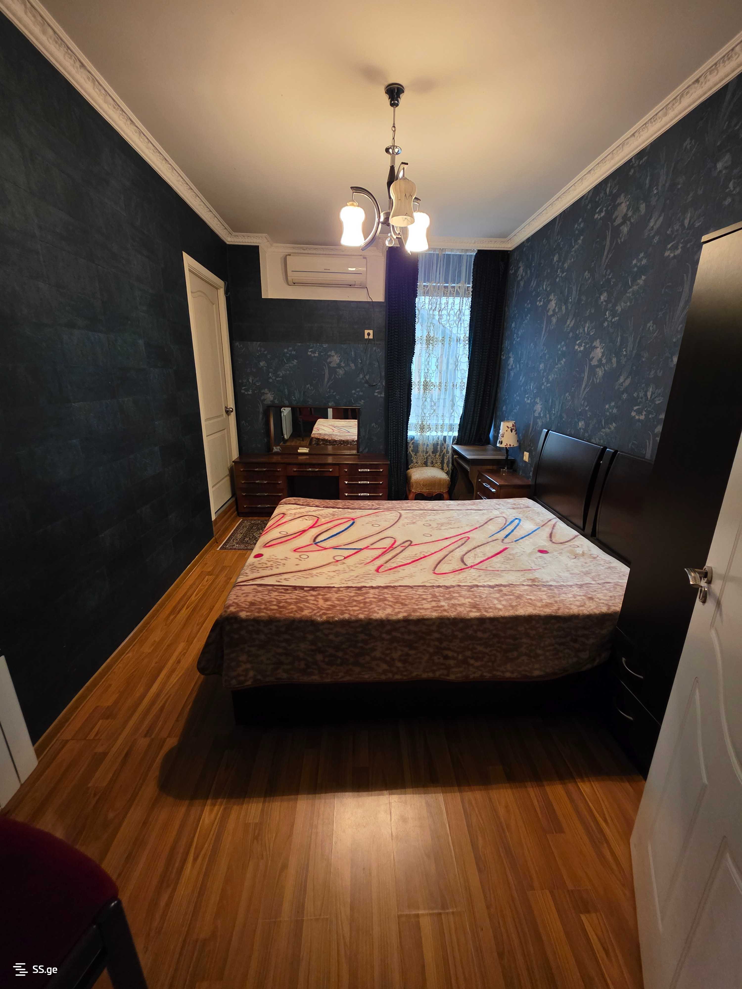 5 Room Private House For Rent. Zugdidi view 3