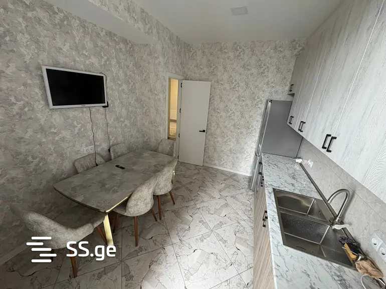 4 Room Flat For Rent. Navtlugi view 5