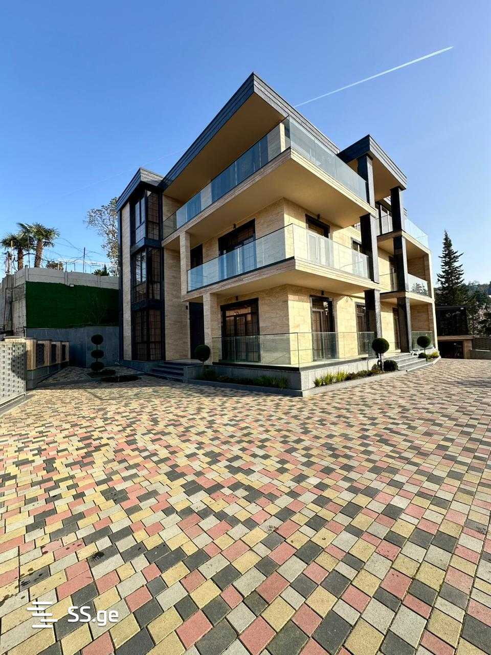 Summer Cottage For Sale. Makhindjauri view 1