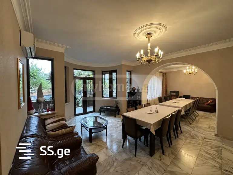 10 Room Private House For Sale, 1 of 4