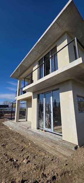 5 room Private House For Sale. Natakhtari