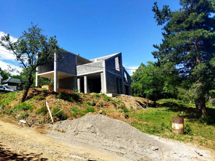 6 room Private House For Sale. Kojori