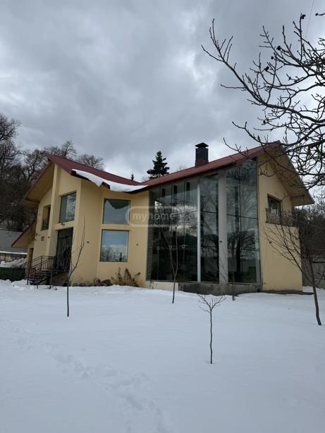 5 room Private House For Sale. Kojori