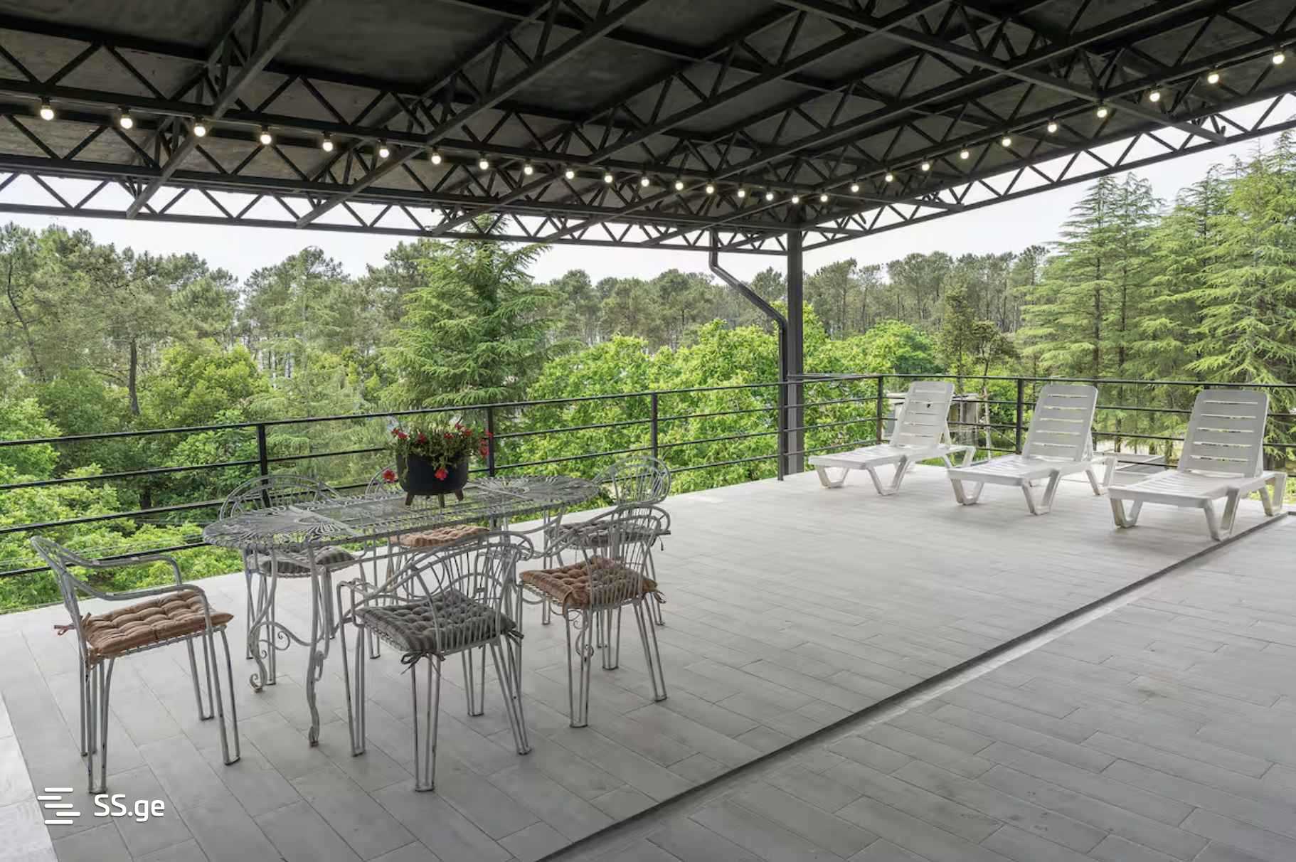 8 Room Private House For Sale view 9