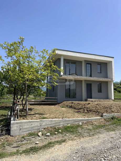 5 room Private House For Sale. Arashenda