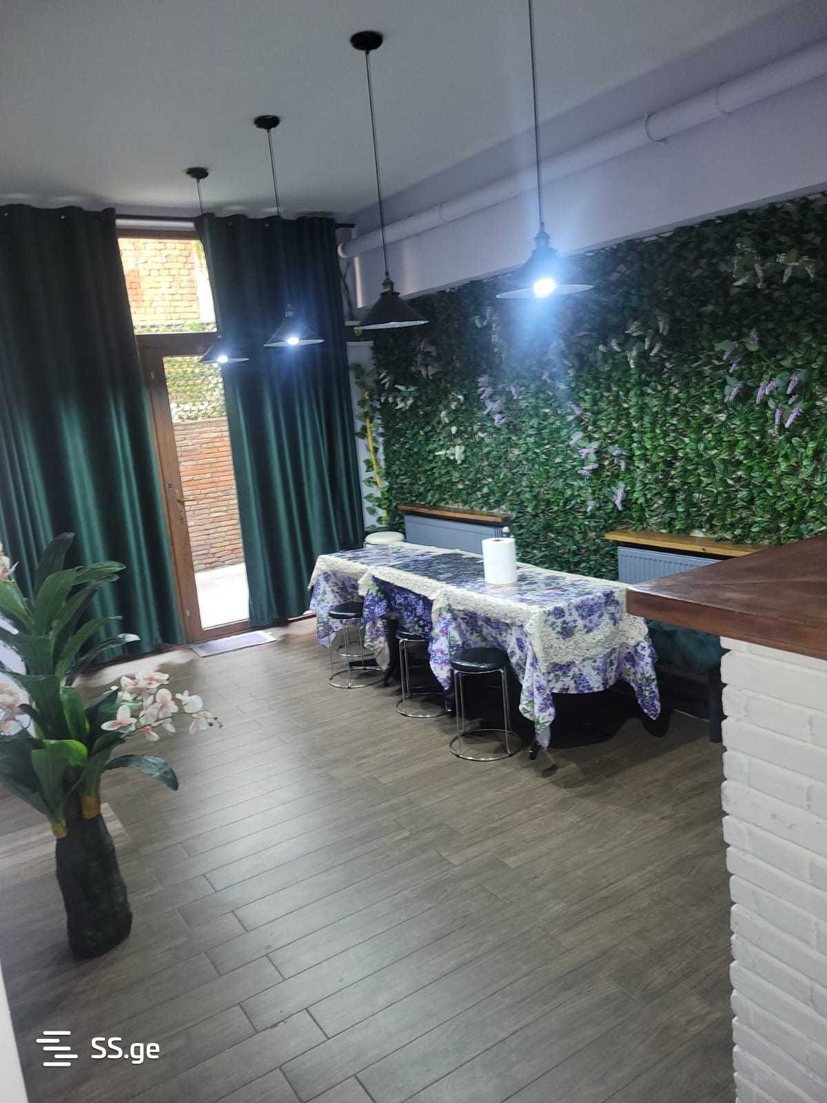 Commercial Space For Rent. Isani view 8
