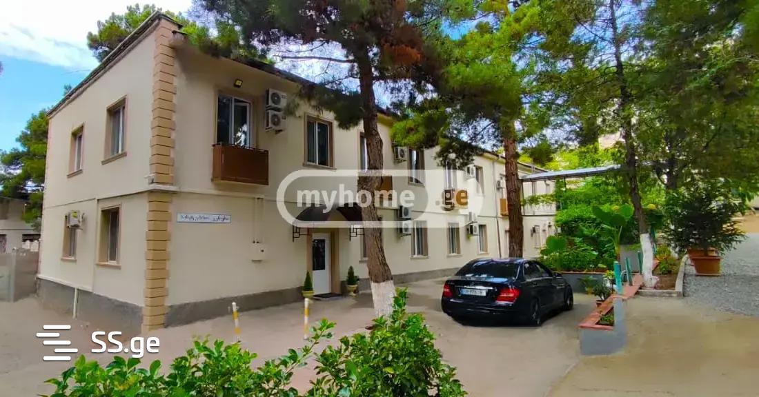 10 Room Hotel For Sale view 7